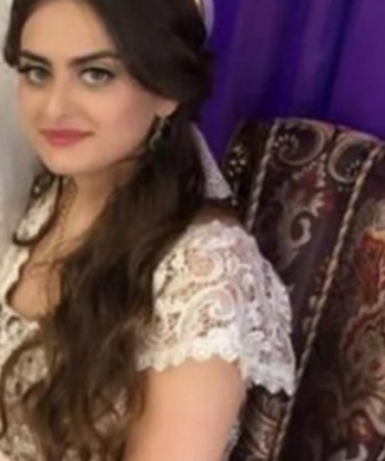 Мои услуги позволяют реализовать твои самые сокровенные фантазии. Я обладаю уникальным опытом, который позволяет мне предложить широкий спектр развлечений, включая классический и эротический массаж, интимные моменты, ролевые игры и многое другое.
🔥 Вместе с тем, я нежная и заботливая партнерша, которая готова прислушаться к твоим желаниям и удовлетворить их. Мои клиенты оставляют положительные отзывы о нашей встрече и гарантируют конфиденциальность. Если ты хочешь провести время с прекрасной компанией, я - твой идеальный выбор.
📸 У меня есть дополнительные фото, которые подтверждают мою привлекательность и сексапильность. Жду твоего звонка, чтобы организовать незабываемую встречу! Встречаюсь только в Москве. 💋 13316, 25 лет